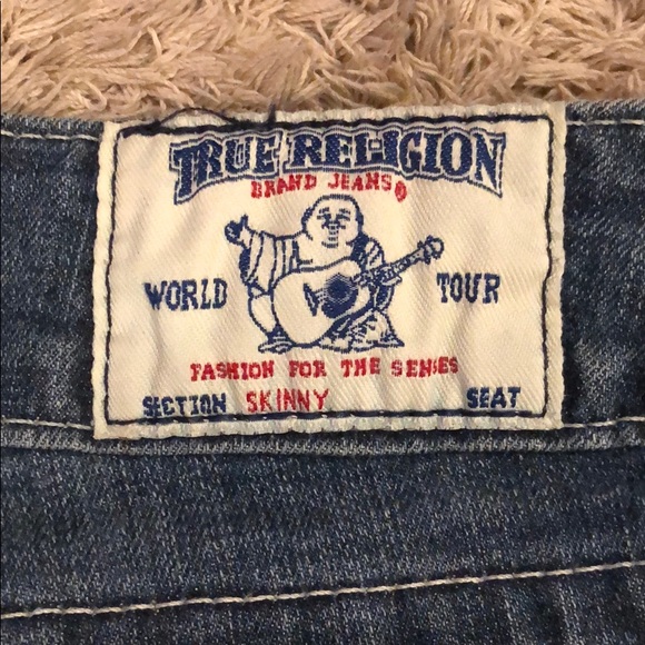 True Religion Embroidered Distressed Skinny Jean - Picture 4 of 9